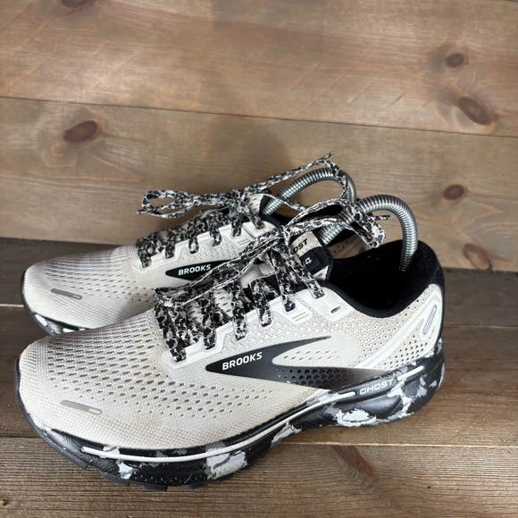 brooks ghost 14 womens size 8 shoes black white athletic running sneakers - Picture 1 of 8